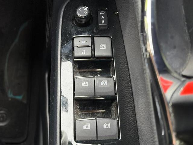 プリウス Ａ　保証書／純正　９インチ　ＳＤナビ／衝突安全装置／車線逸脱防止支援システム／パーキングアシスト　自動操舵／ドライブレコーダー　社外／ヘッドランプ　ＬＥＤ／Ｂｌｕｅｔｏｏｔｈ接続／ＥＴＣ　バックカメラ（30枚目）