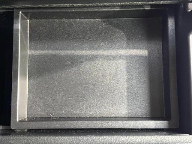 プリウス Ａ　保証書／純正　９インチ　ＳＤナビ／衝突安全装置／車線逸脱防止支援システム／パーキングアシスト　自動操舵／ドライブレコーダー　社外／ヘッドランプ　ＬＥＤ／Ｂｌｕｅｔｏｏｔｈ接続／ＥＴＣ　バックカメラ（33枚目）