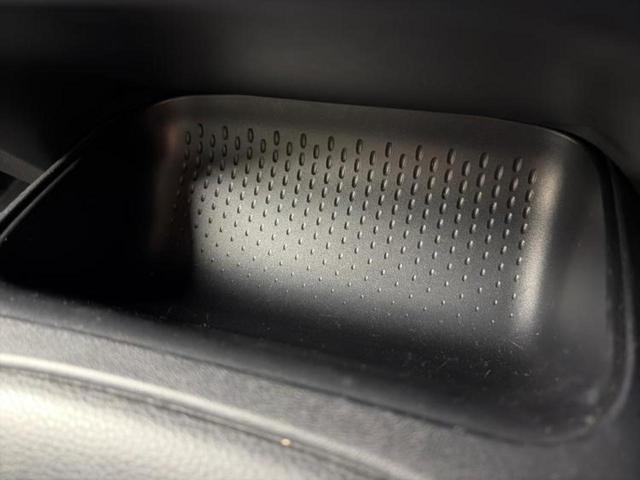 カローラツーリング Ｇ－Ｘ　新品タイヤ／保証書／ディスプレイオーディオ＋ナビ／トヨタセーフティセンス／車線逸脱防止支援システム／ヘッドランプ　ＬＥＤ／ＵＳＢジャック／Ｂｌｕｅｔｏｏｔｈ接続／ＥＴＣ／ＥＢＤ付ＡＢＳ　バックカメラ（39枚目）