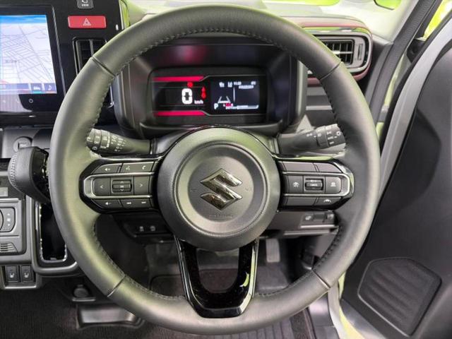 スペーシアカスタム ハイブリッドＸＳ　保証書／純正　９インチ　メモリーナビ／セーフティサポート（スズキ）／両側電動スライドドア／シートヒーター　前席／全方位モニター／車線逸脱防止支援システム／シート　ハーフレザー／ヘッドランプ　ＬＥＤ（15枚目）