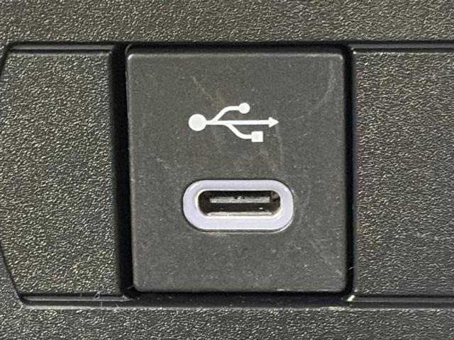 プリウス Ｚ　保証書／ディスプレイオーディオ＋ナビ１２．３インチ／デジタルインナーミラー／トヨタセーフティセンス／エアーシート　前席／パノラミックビューモニター／車線逸脱防止支援システム／シート　合皮　全周囲カメラ（37枚目）