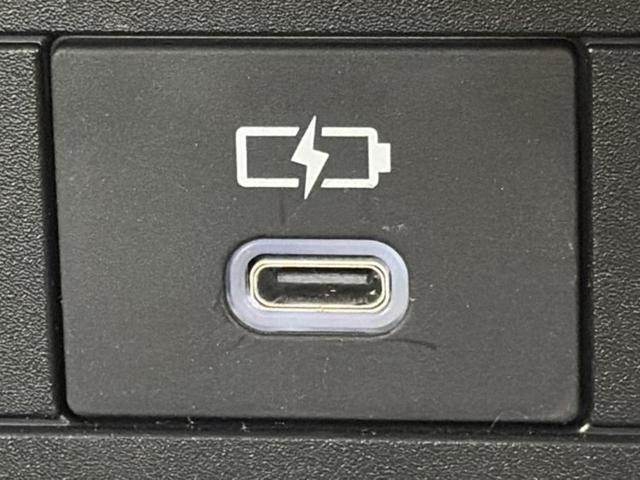 プリウス Ｚ　保証書／ディスプレイオーディオ＋ナビ１２．３インチ／デジタルインナーミラー／トヨタセーフティセンス／エアーシート　前席／パノラミックビューモニター／車線逸脱防止支援システム／シート　合皮　全周囲カメラ（38枚目）