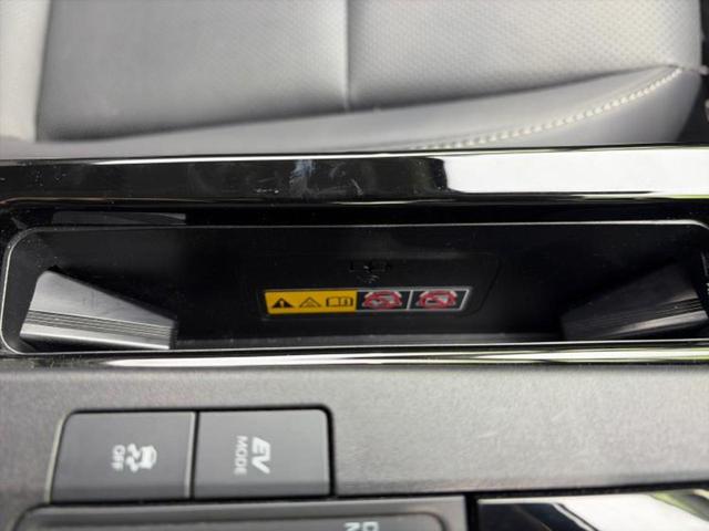 プリウス Ｚ　保証書／ディスプレイオーディオ＋ナビ１２．３インチ／デジタルインナーミラー／トヨタセーフティセンス／エアーシート　前席／パノラミックビューモニター／車線逸脱防止支援システム／シート　合皮　全周囲カメラ（40枚目）