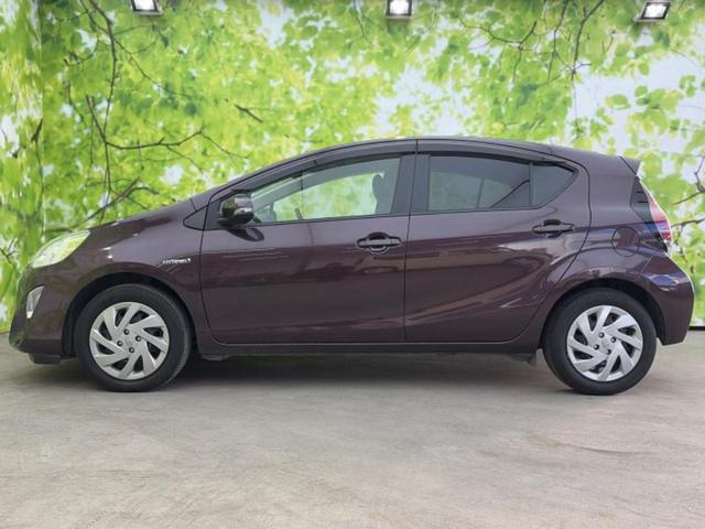 アクア Ｓ　新品タイヤ／保証書／純正　ＨＤＤナビ／ＥＴＣ／ＥＢＤ付ＡＢＳ／横滑り防止装置／アイドリングストップ／バックモニター／ワンセグＴＶ／ＤＶＤ／エアバッグ　運転席／エアバッグ　助手席／エアバッグ　サイド（2枚目）