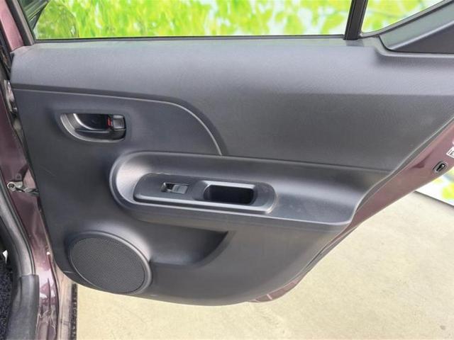 アクア Ｓ　新品タイヤ／保証書／純正　ＨＤＤナビ／ＥＴＣ／ＥＢＤ付ＡＢＳ／横滑り防止装置／アイドリングストップ／バックモニター／ワンセグＴＶ／ＤＶＤ／エアバッグ　運転席／エアバッグ　助手席／エアバッグ　サイド（21枚目）