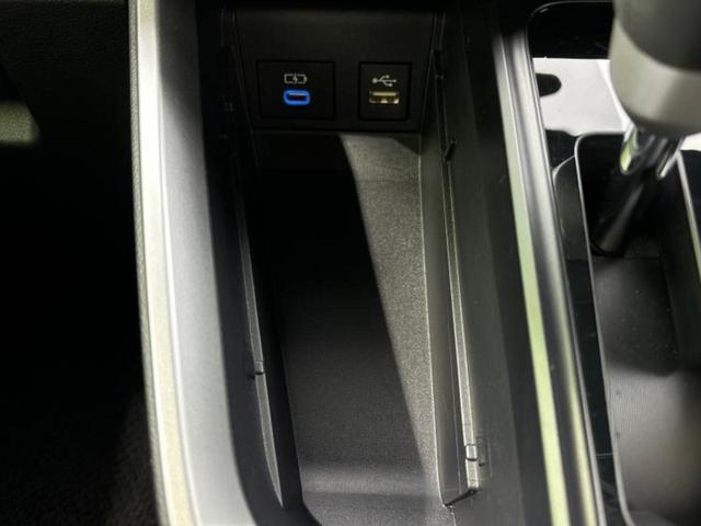 ヴォクシー Ｓ－Ｚ　★★★保証書／ディスプレイオーディオ１０．５インチ／トヨタセーフティセンス／両側電動スライドドア／エアーシート　前席／車線逸脱防止支援システム／シート　ハーフレザー　衝突被害軽減システム　バックカメラ（46枚目）