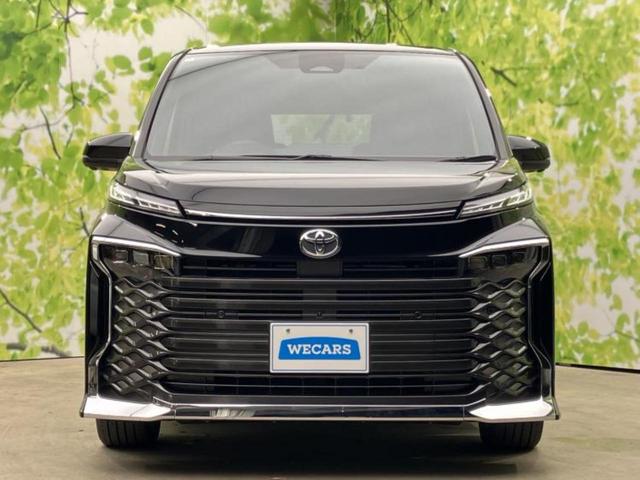 ヴォクシー Ｓ－Ｚ　保証書／ディスプレイオーディオ＋ナビ１０．５インチ／デジタルインナーミラー／トヨタセーフティセンス／両側電動スライドドア／シートヒーター　前席／パノラミックビューモニター　衝突被害軽減システム　禁煙車（48枚目）