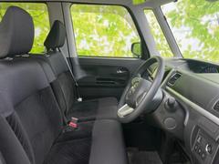 「この車の写真をもっと見たい」「状態が気になる」「この装備はついている？」どんな小さな疑問でもお気軽にお問い合わせください！ 4