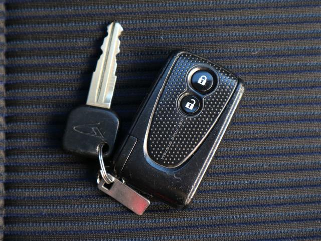 ムーヴ Ｘ　ＶＳ　ＩＩＩ　４ＷＤ　アルミホイ－ル　フロントフォグランプ　スマートキー（16枚目）