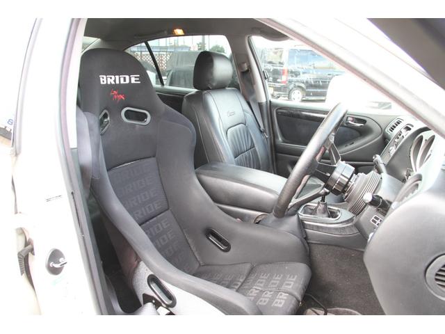 アリスト Ｖ３００ベルテックスエディション　修復歴無　Ｒ１５４ＭＴ公認済　吊り下げ式アクセルペダル　ＯＣＲツインメタルクラッチ　ＬＳＤ　タイベル交換済　グレッディブーコン　ＨＫＳターボタイマー　デフィブースト計　１９インチＷＯＲＫマイスター（30枚目）