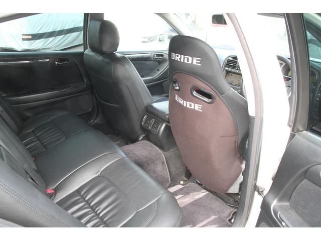 アリスト Ｖ３００ベルテックスエディション　修復歴無　Ｒ１５４ＭＴ公認済　吊り下げ式アクセルペダル　ＯＣＲツインメタルクラッチ　ＬＳＤ　タイベル交換済　グレッディブーコン　ＨＫＳターボタイマー　デフィブースト計　１９インチＷＯＲＫマイスター（33枚目）