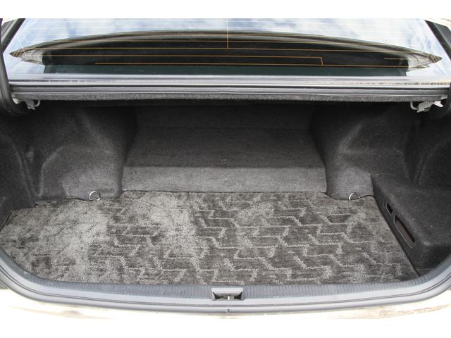 アリスト Ｖ３００ベルテックスエディション　修復歴無　Ｒ１５４ＭＴ公認済　吊り下げ式アクセルペダル　ＯＣＲツインメタルクラッチ　ＬＳＤ　タイベル交換済　グレッディブーコン　ＨＫＳターボタイマー　デフィブースト計　１９インチＷＯＲＫマイスター（37枚目）