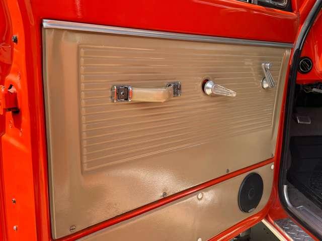 シボレーＫ－５ ブレイザー　３５０（18枚目）