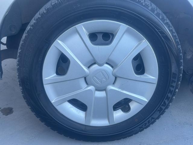 フィットハイブリッド スマートセレクション　電動ミラー　スマートキー　オートクルーズコントロール　ＥＴＣ　キーフリー　オートエアコン　ＡＢＳ　パワーウィンドウ　パワーステアリング　運転席エアバッグ　ＷエアＢ（33枚目）