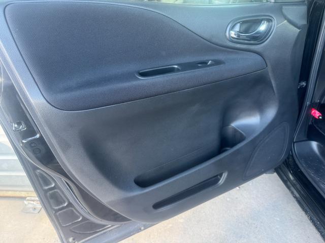 セレナ ハイウェイスター　Ｖセレクション　スマートキープッシュスタート　３列　オートクルーズ　ＤＶＤ再生　ＡＡＣ　アルミホイール　ＰＷ　助手席エアバック　パワーステアリング　運転席エアバック　ＡＢＳ　キーフリ　両側ＰＷスライドドア　電動ミラー（36枚目）