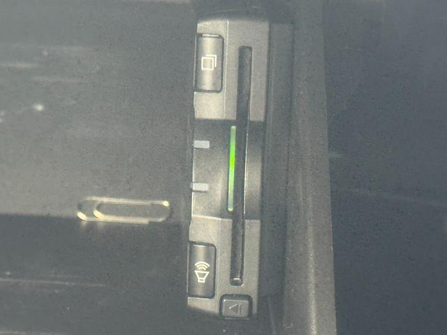 ８６ ＧＴ　キーフリ　電動格納ミラー　スマートキ－　ＥＴＣ車載器　ＶＳＡ　オートエアコン　助手席エアバッグ　パワーウィンドウ　アルミ　運転席エアバッグ　ＡＢＳ　パワーステアリング　ナビ　ＴＶ（10枚目）