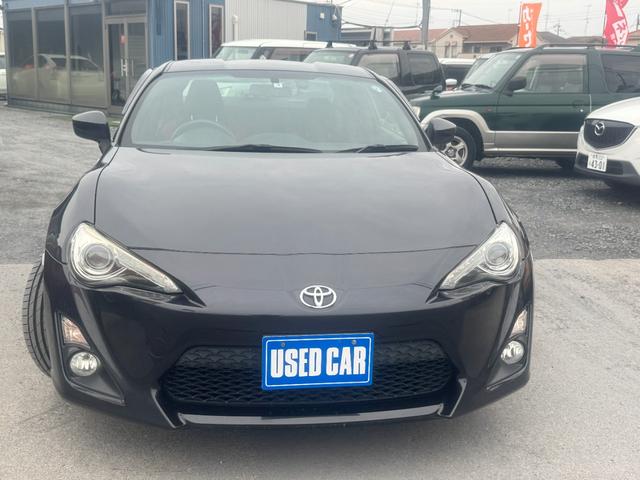 ８６ ＧＴ　キーフリ　電動格納ミラー　スマートキ－　ＥＴＣ車載器　ＶＳＡ　オートエアコン　助手席エアバッグ　パワーウィンドウ　アルミ　運転席エアバッグ　ＡＢＳ　パワーステアリング　ナビ　ＴＶ（14枚目）