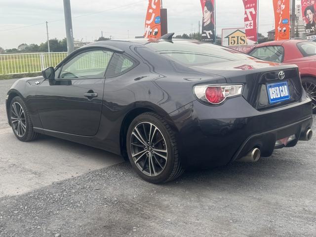 ８６ ＧＴ　キーフリ　電動格納ミラー　スマートキ－　ＥＴＣ車載器　ＶＳＡ　オートエアコン　助手席エアバッグ　パワーウィンドウ　アルミ　運転席エアバッグ　ＡＢＳ　パワーステアリング　ナビ　ＴＶ（19枚目）