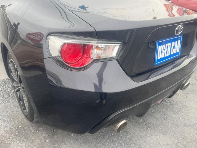 ８６ ＧＴ　キーフリ　電動格納ミラー　スマートキ－　ＥＴＣ車載器　ＶＳＡ　オートエアコン　助手席エアバッグ　パワーウィンドウ　アルミ　運転席エアバッグ　ＡＢＳ　パワーステアリング　ナビ　ＴＶ（39枚目）