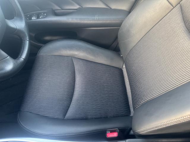 フーガ 250GT Aパッケージ 電動格納ドアミラー Bカメラ ETC オートエアコン 運転席エアバッグ パワーステアリング ABS ナビTV 助手席エアバッグ パワーウィンドウ(31枚目)
