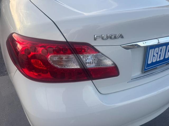 フーガ 250GT Aパッケージ 電動格納ドアミラー Bカメラ ETC オートエアコン 運転席エアバッグ パワーステアリング ABS ナビTV 助手席エアバッグ パワーウィンドウ(41枚目)