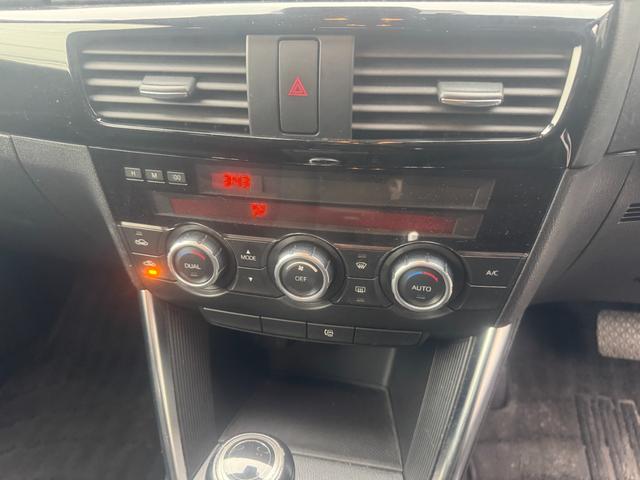 お支払いは現金・各種クレジットカード・オートローンとなります。お客様のご希望のお支払い方法に沿って手続きを進めさせて頂きますので、お気軽にご相談ください。