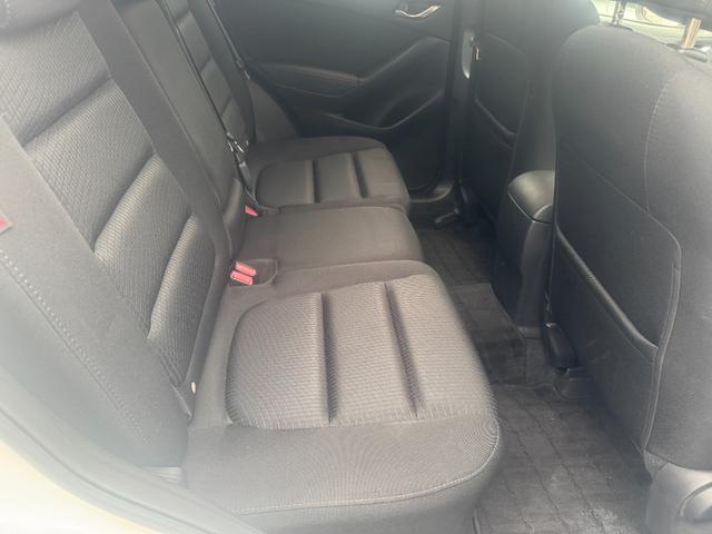 低燃費で税金も安く、維持費の安さが魅力の軽自動車を多数ご用意しております。ちょっと興味がある、ちょっとだけ見てみたいなどでも結構です。お気軽にお立ち寄りください！