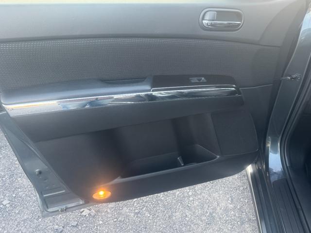 MPV 23S Lパッケージ ナビ Bカメラ TV アドバンストキー ETC DVD再生 アルミホイール 3列シート オートエアコン 両側Pスライドドア(30枚目)