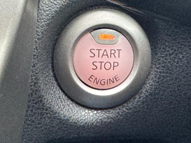 ノート Ｘ　ＥＴＣ搭載　スマトキー　キーレス　運転席助手席エアバッグ　ナビＴＶ　ワンセグ　バックカメラ　エアコン　パワーウィンドウ　パワーステアリング　ＡＢＳ　運転席エアバック　電動電格ミラー（13枚目）