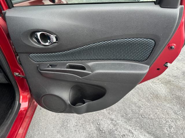 ノート Ｘ　ＥＴＣ搭載　スマトキー　キーレス　運転席助手席エアバッグ　ナビＴＶ　ワンセグ　バックカメラ　エアコン　パワーウィンドウ　パワーステアリング　ＡＢＳ　運転席エアバック　電動電格ミラー（35枚目）