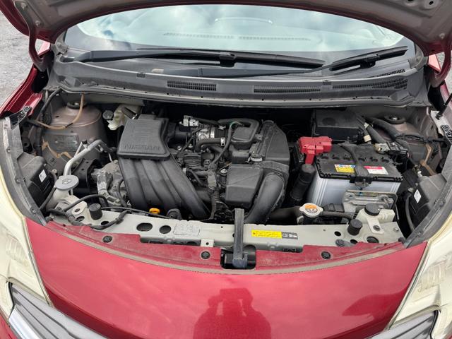 ノート Ｘ　ＥＴＣ搭載　スマトキー　キーレス　運転席助手席エアバッグ　ナビＴＶ　ワンセグ　バックカメラ　エアコン　パワーウィンドウ　パワーステアリング　ＡＢＳ　運転席エアバック　電動電格ミラー（43枚目）