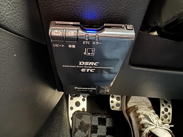 XVハイブリッド 2.0i-L アイサイト Bモニ フルタイム4WD アルミホイール クルコン USB ESC ETC車載器 キーレス ミュージックプレイヤー接続可 ナビTV ABS Wエアバック パワーステアリング エアバッグ(13枚目)