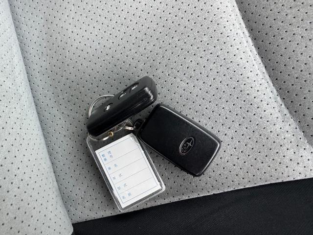 XVハイブリッド 2.0i-L アイサイト Bモニ フルタイム4WD アルミホイール クルコン USB ESC ETC車載器 キーレス ミュージックプレイヤー接続可 ナビTV ABS Wエアバック パワーステアリング エアバッグ(41枚目)