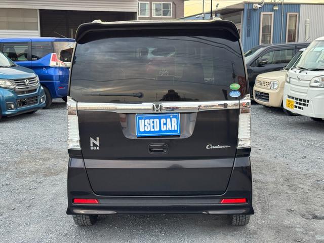 Ｎ－ＢＯＸカスタム Ｇ・Ｌパッケージ　電動格納ミラ－　スマキ－　フロントベンチシート　パワーウィンドウ　片側電動両側スライドドア　オートエアコン　パワステ　キーレスエントリー　両席エアバック　ＡＢＳ　運転席エアバック　アルミホイールタイヤ（20枚目）
