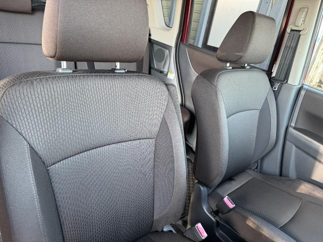 ソリオ Ｘ　両側スライド片側電動　アルミホイル　ＡＡＣ　運転席エアバック　ナビ・ＴＶ　パワーステアリング　パワーウィンドウ　電格ミラー　キ－フリ－　ＡＢＳ　スマートキーシステム　地デジフルセグ（25枚目）