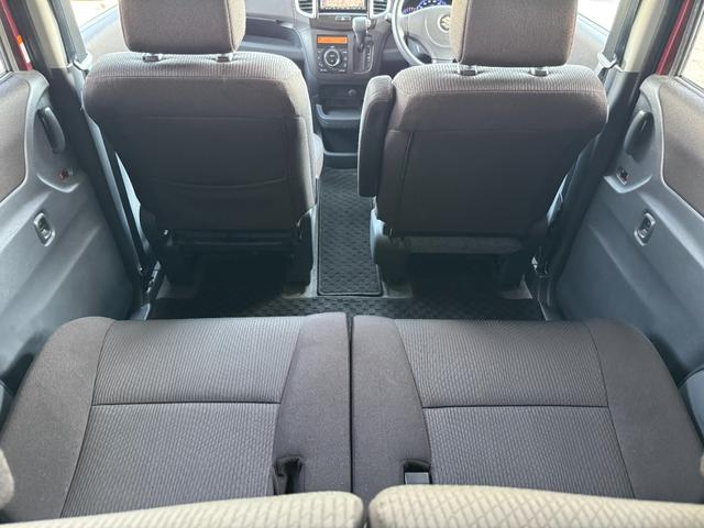 ソリオ Ｘ　両側スライド片側電動　アルミホイル　ＡＡＣ　運転席エアバック　ナビ・ＴＶ　パワーステアリング　パワーウィンドウ　電格ミラー　キ－フリ－　ＡＢＳ　スマートキーシステム　地デジフルセグ（27枚目）