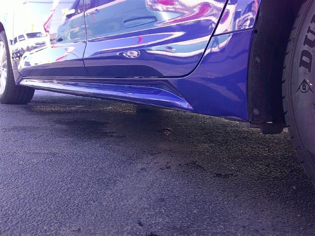 左サイドステップ傷