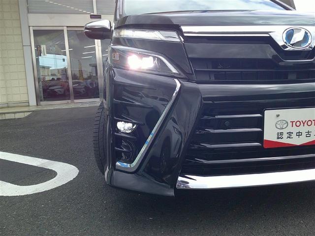 ヴォクシー ハイブリッドＺＳ　煌ＩＩ　フルセグ　メモリーナビ　後席モニター　バックカメラ　ＥＴＣ　乗車定員７人　３列シート　ワンオーナー　記録簿（18枚目）