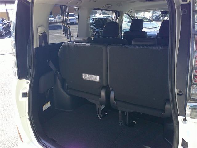 ヴォクシー ハイブリッドZS 煌II フルセグ メモリーナビ バックカメラ 衝突被害軽減システム ETC 乗車定員7人 3列シート ワンオーナー 記録簿(30枚目)