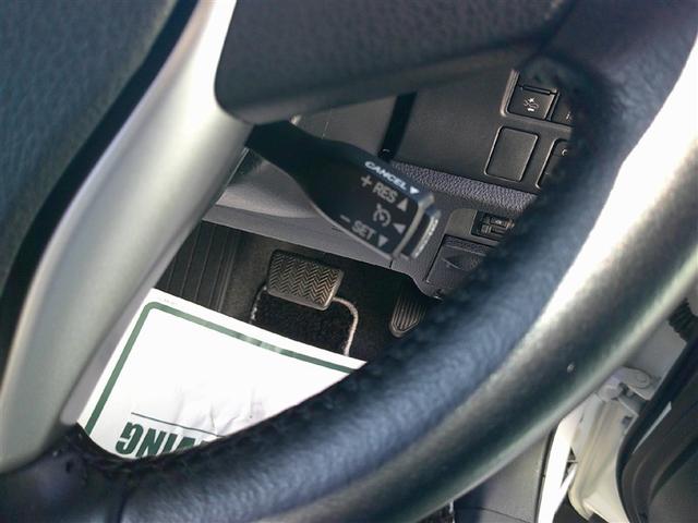 ヴォクシー ハイブリッドＺＳ　煌ＩＩＩ　フルセグ　メモリーナビ　後席モニター　バックカメラ　衝突被害軽減システム　ＥＴＣ　ドラレコ　乗車定員７人　３列シート　ワンオーナー　記録簿（19枚目）