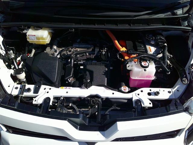 ヴォクシー ハイブリッドＺＳ　煌ＩＩＩ　フルセグ　メモリーナビ　後席モニター　バックカメラ　衝突被害軽減システム　ＥＴＣ　ドラレコ　乗車定員７人　３列シート　ワンオーナー　記録簿（29枚目）