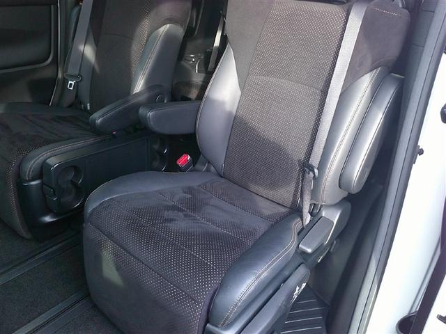 アルファード ２．５Ｓ　タイプゴールド　フルセグ　メモリーナビ　ＤＶＤ再生　後席モニター　バックカメラ　衝突被害軽減システム　ＥＴＣ　ドラレコ　両側電動スライド　ＬＥＤヘッドランプ　乗車定員７人　３列シート　記録簿（29枚目）