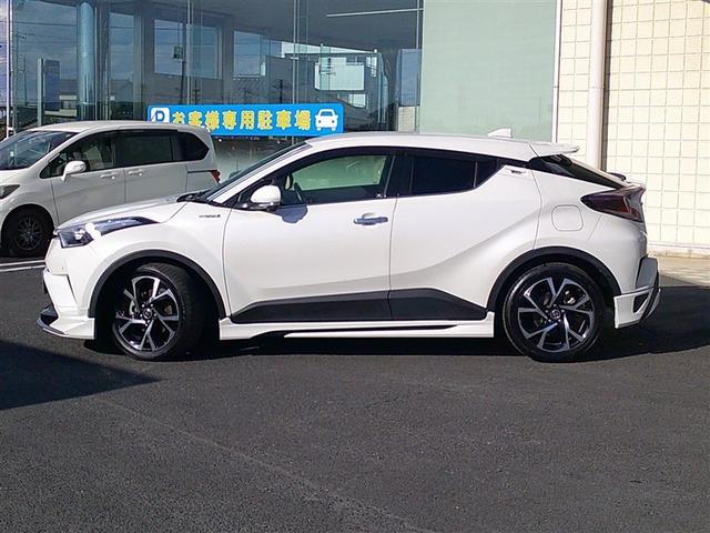 Ｃ－ＨＲ Ｇ　ＬＥＤエディション　フルセグ　ＨＤＤナビ　ＤＶＤ再生　バックカメラ　衝突被害軽減システム　ＥＴＣ　ドラレコ　ＬＥＤヘッドランプ　フルエアロ　記録簿（2枚目）