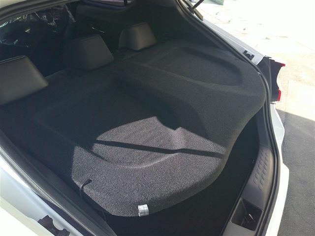 Ｃ－ＨＲ Ｇ　ＬＥＤエディション　フルセグ　ＨＤＤナビ　ＤＶＤ再生　バックカメラ　衝突被害軽減システム　ＥＴＣ　ドラレコ　ＬＥＤヘッドランプ　フルエアロ　記録簿（29枚目）