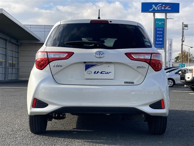 ヴィッツ ジュエラ　フルセグ　メモリーナビ　バックカメラ　衝突被害軽減システム　ＥＴＣ　ＬＥＤヘッドランプ　記録簿　アイドリングストップ（4枚目）