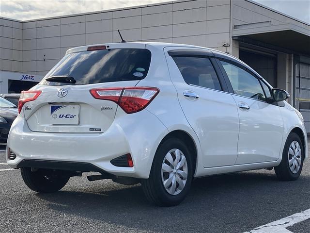 ヴィッツ ジュエラ　フルセグ　メモリーナビ　バックカメラ　衝突被害軽減システム　ＥＴＣ　ＬＥＤヘッドランプ　記録簿　アイドリングストップ（5枚目）