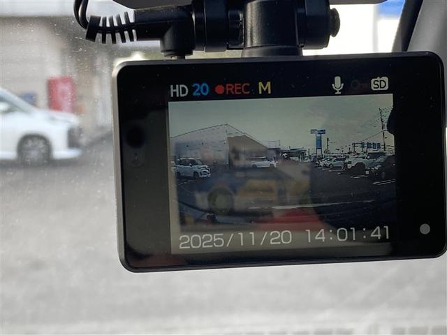 ヴィッツ ジュエラ　フルセグ　メモリーナビ　バックカメラ　衝突被害軽減システム　ＥＴＣ　ＬＥＤヘッドランプ　記録簿　アイドリングストップ（24枚目）