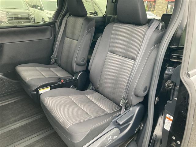 ヴォクシー ＺＳ　フルセグ　メモリーナビ　後席モニター　バックカメラ　衝突被害軽減システム　ＥＴＣ　ドラレコ　乗車定員７人　３列シート　ワンオーナー　記録簿（17枚目）