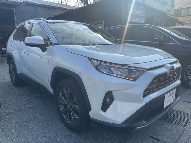 ＲＡＶ４ Ｇ　純正ナビ　スタッドレス　ＴＶ　ＥＴＣ　シートヒーター　Ａｐｐｌｅ　ＣａｒＰｌａｙ　Ｂｌｕｅｔｏｏｔｈ（4枚目）