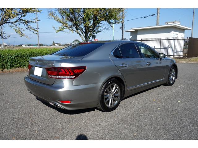 LS LS460 バージョンC Iパッケージ 禁煙 新品タイヤ 前車追従レーダークルーズ レーンキープLKA リモコン遠隔エンジンスターター カードキー スマートキー2本 デジタルインナーミラー 前後ドラレコ LEDヘッドライド シートACH(5枚目)